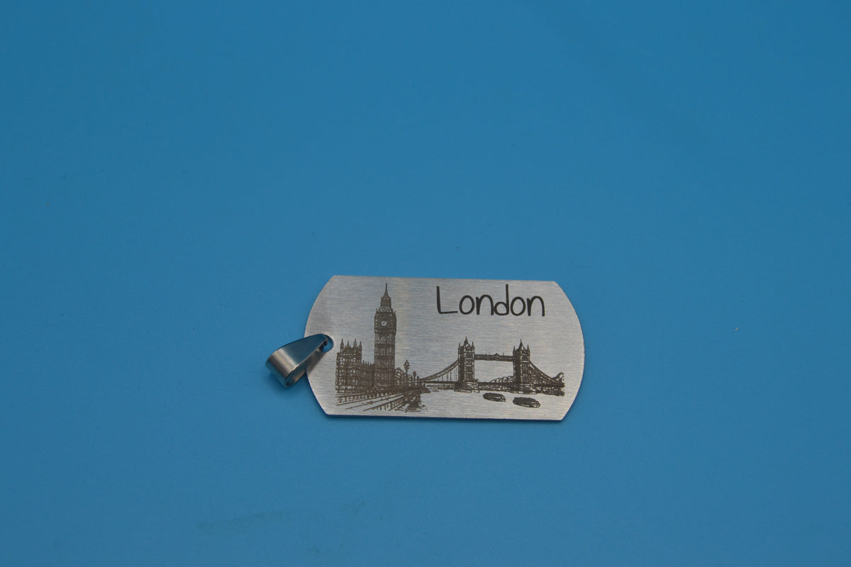 Kettenanhänger London Skyline – Edelstahl Silber