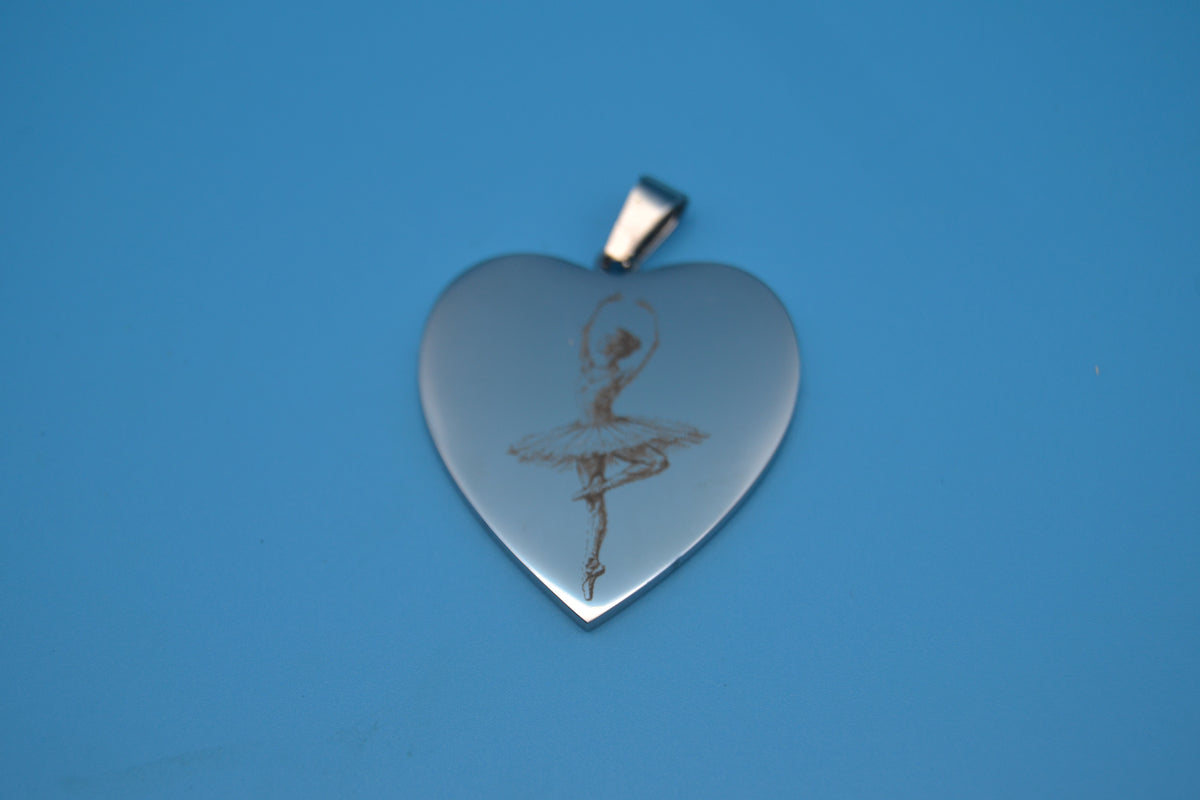 Kettenanhänger Herz Ballerina – Edelstahl Silber