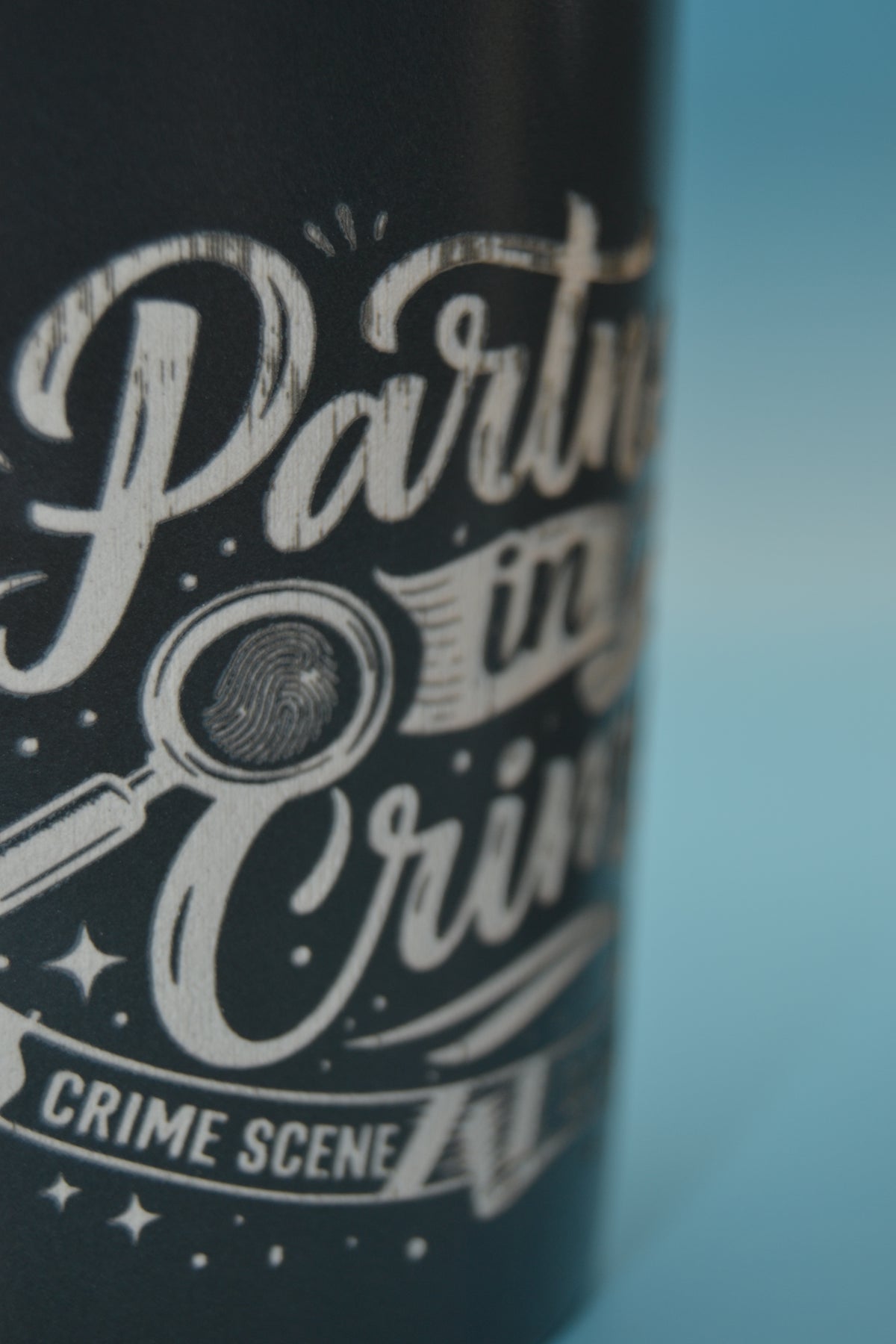 Partner in Crime – 2 Tassen im Set aus Steinzeug