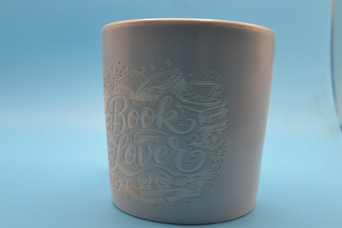 Book Lover – Tasse aus Steinzeug mit Lasergravur
