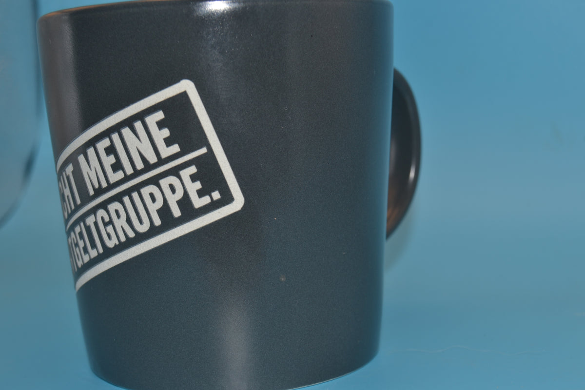 Steinzeug-Tasse – Nicht meine Entgeltgruppe.